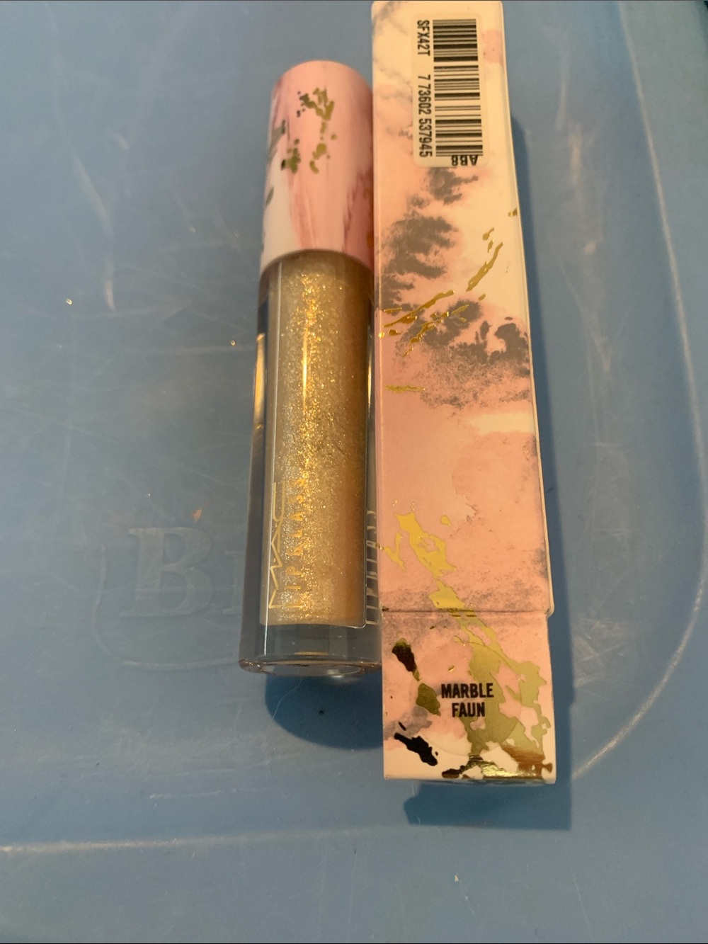 MAC Cosmetics Marble Faun Shimmering Gloss — Pink & Gold Accents